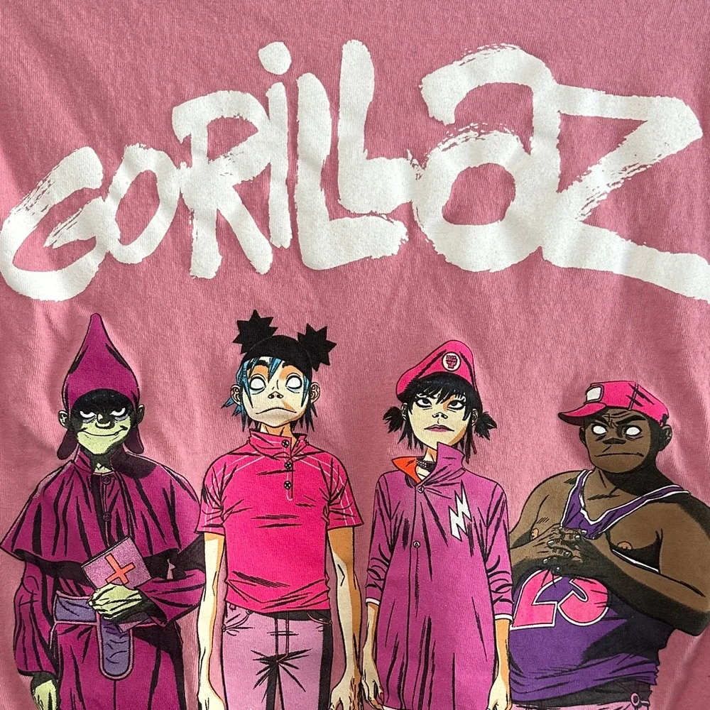 Gildan Gorillaz Pink Graphic Tee - Picture 3 of 5
